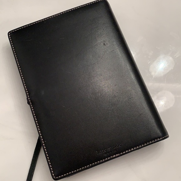 kate spade Accessories Rare Kate Spade Leather 6 Ring Organizer